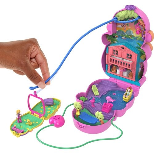 Polly Pocket Adventures in Rio Momma Monkey and Baby Compact Playset